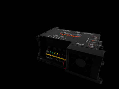 Giga Power Hub 12V power distribution system showing blade fuses and cooling fan